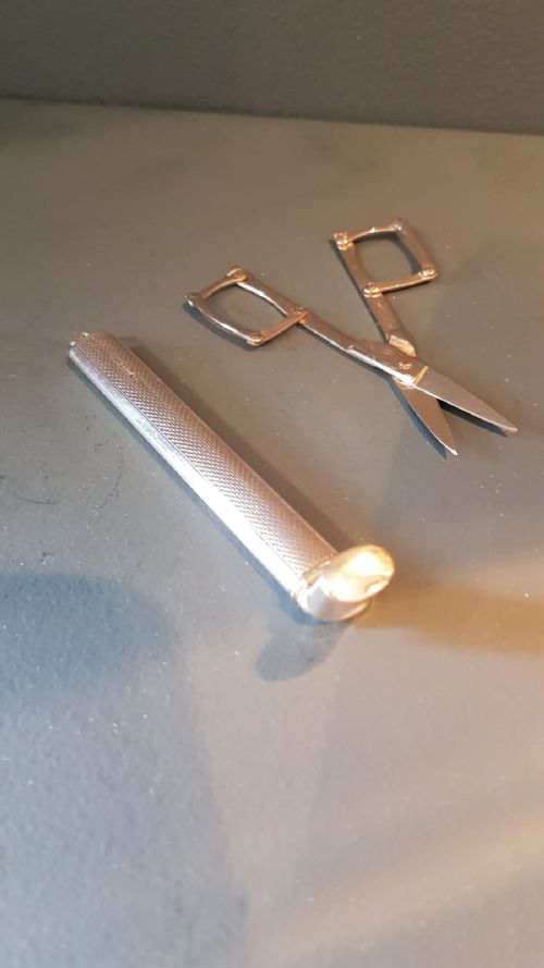 George V Folding Scissor in Silver Case