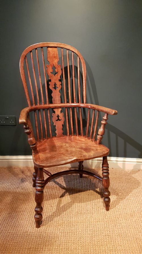 Early Victorian Ash and Elm High Back Windsor Chair