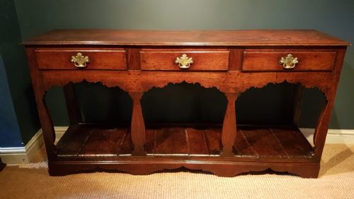 George II Oak Open Pot Board Dresser