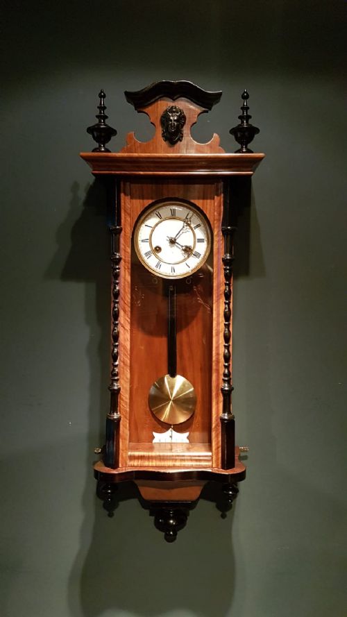 Small Victorian Walnut Vienna Regulator