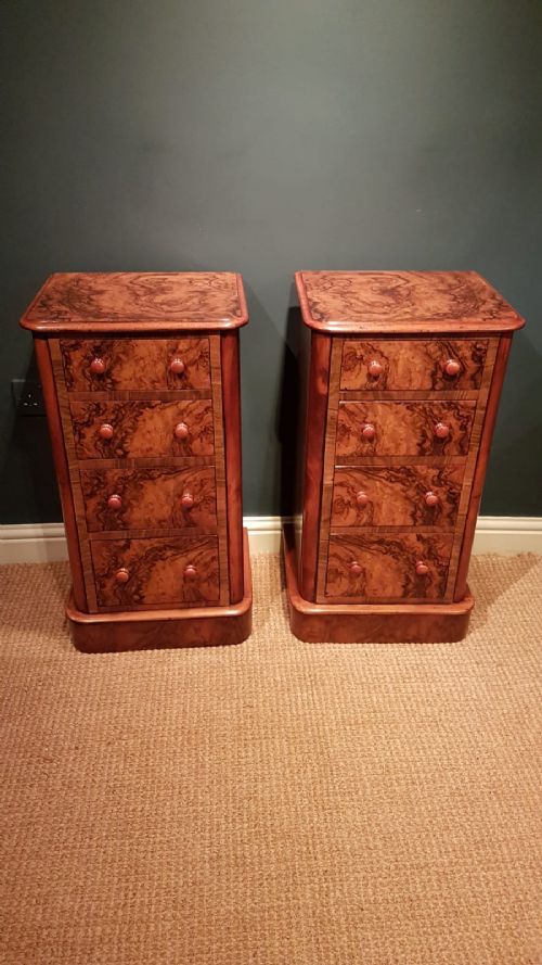 Pair of Quality Victorian Burr Walnut Bedside Chests