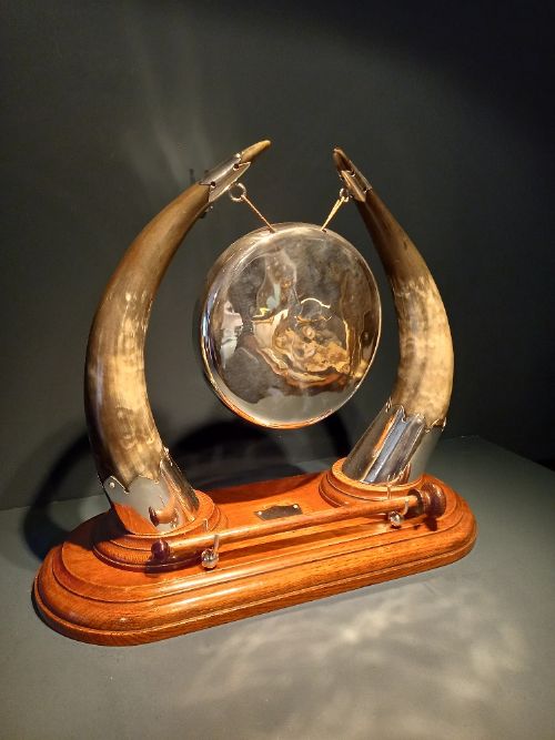 Antique Higland Cattle Horn Dinner Gong
