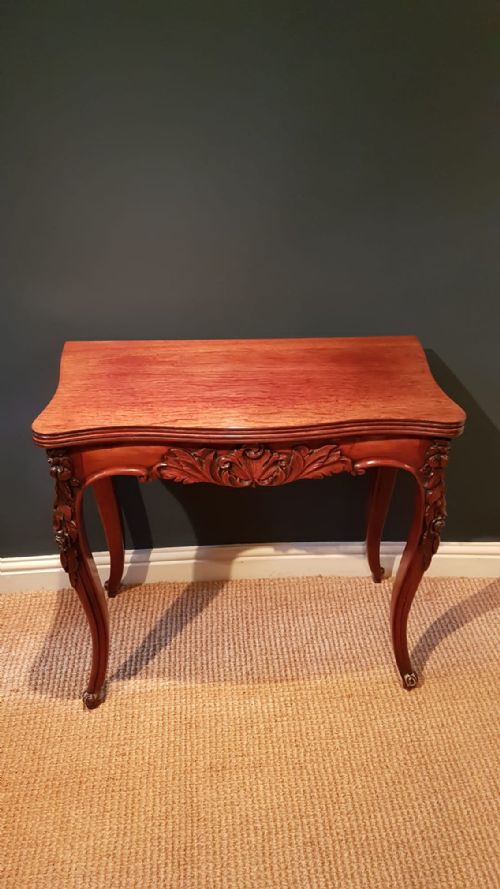 Fine Quality Victorian Mahogany Gaming Table