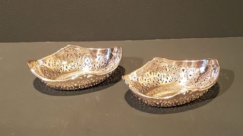 Pair of George V Silver Sweetmeat Dishes