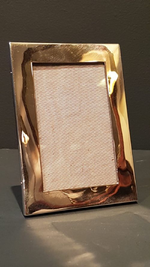 Quality George V Silver Photo Frame