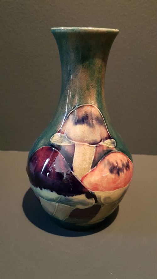 Superb Moorcroft Claremont Vase