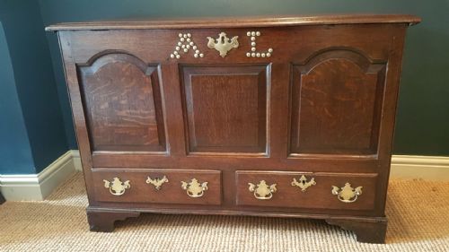 Small George II Oak Mule Chest