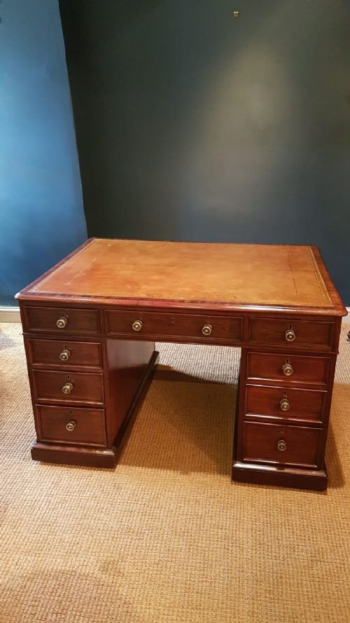 Superb Early Victorian Mahogany Partner's Pedestal Desk