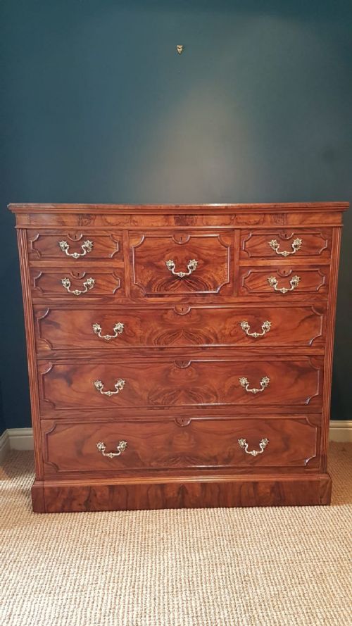 Stunning Early Victorian Figured Walnut Chest of Drawers