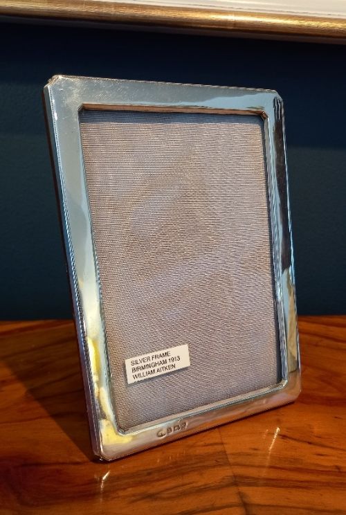 George V Period Plain Surround Silver Photo Frame