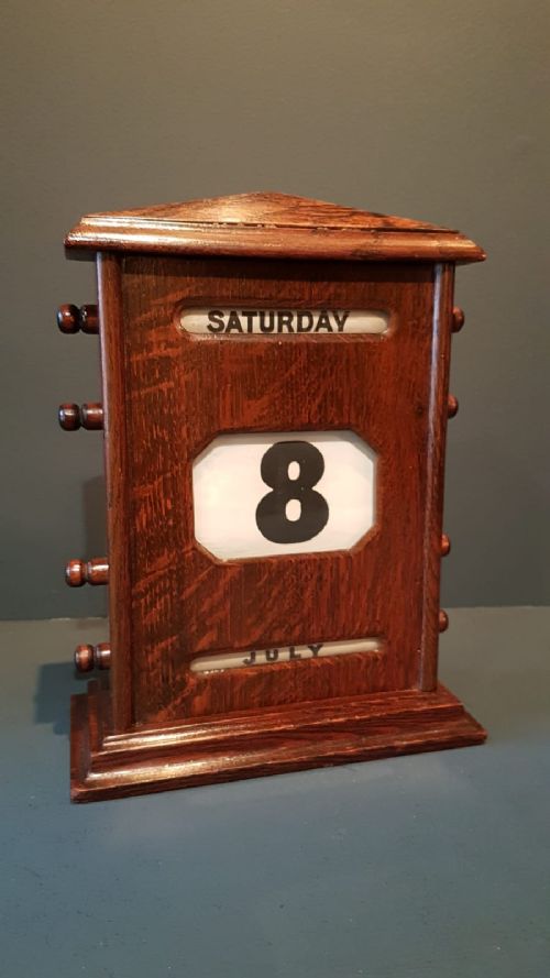 Large Edwardian Oak Perpetual Desk Calendar
