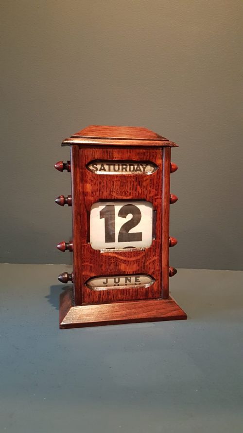 Late Victorian Solid Oak Perpetual Desk Calendar