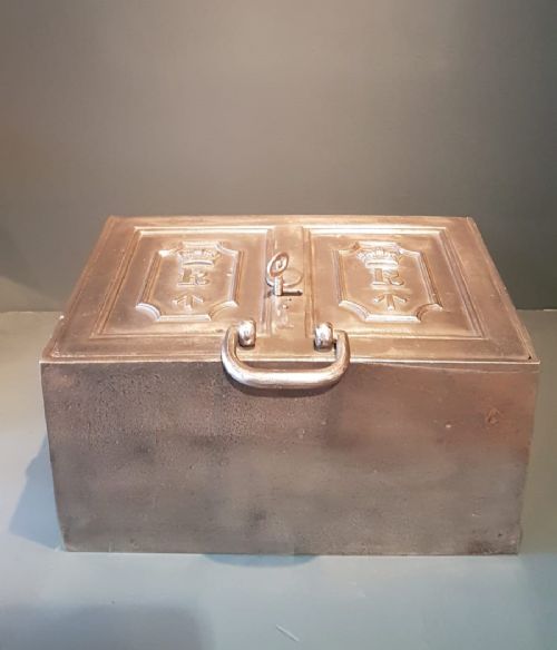 William IV Military Safe