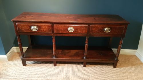 Stylish George III Oak Open Pot Board Dresser