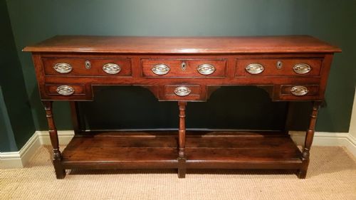 Superb George II Oak Open Pot Board Dresser