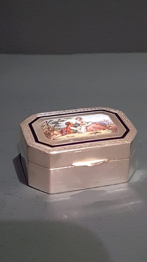 Fine Quality Silver and Enamel Box