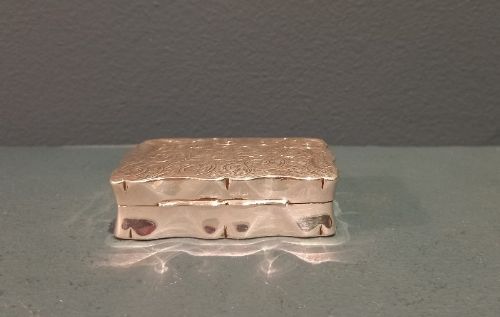 Mid 19th Century Silver Engraved Table Snuff Box