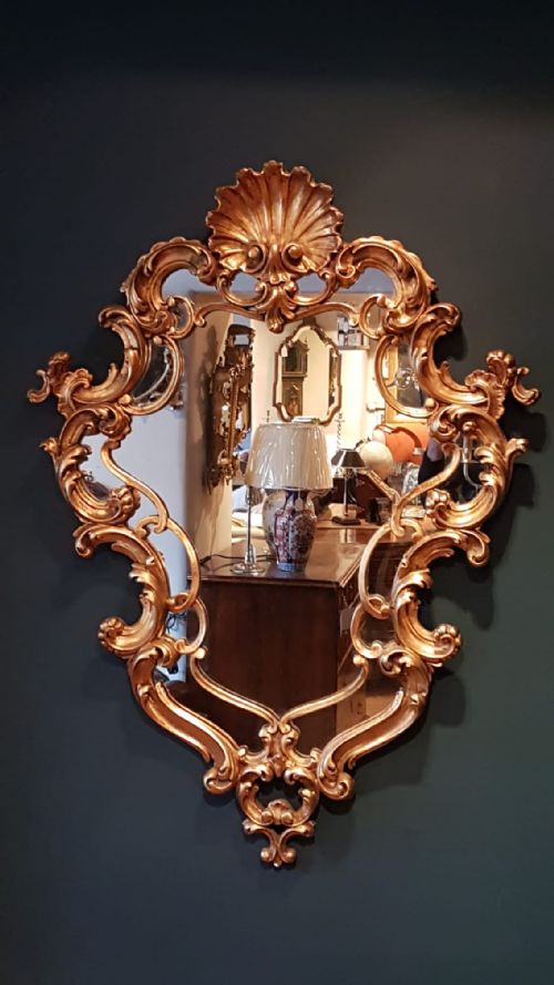 Superb Timber Gilt Mirror