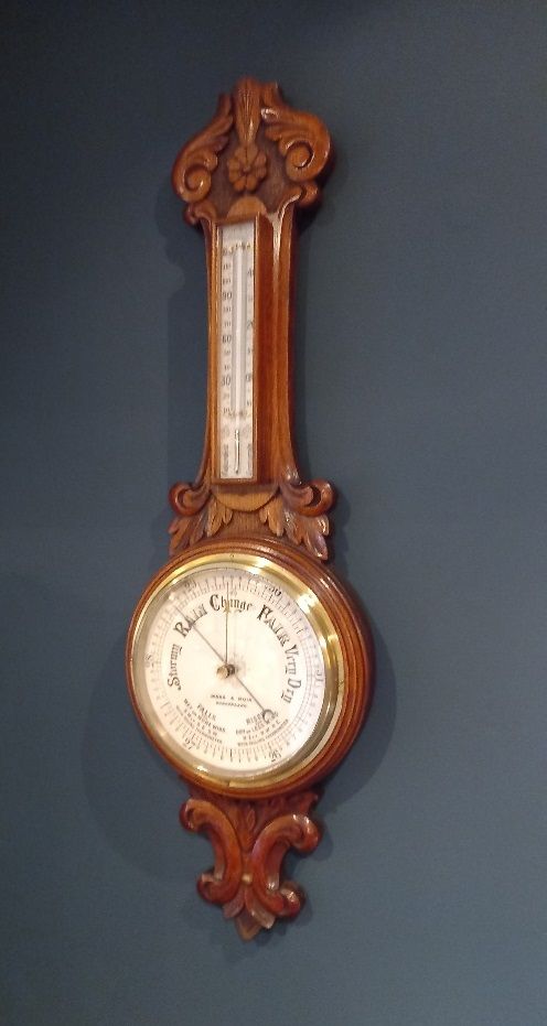 Antique Polished Oak Sunderland Banjo Barometer