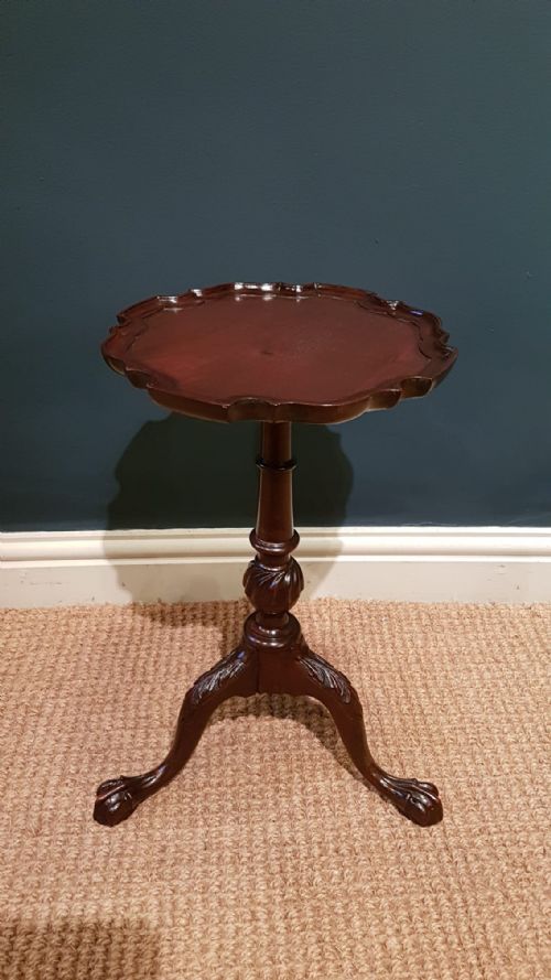 Superb Quality Edwardian Wine Table