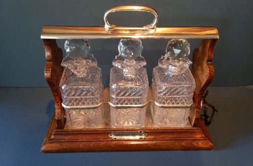 Superb Victorian Three Bottle Tilting Tantalus