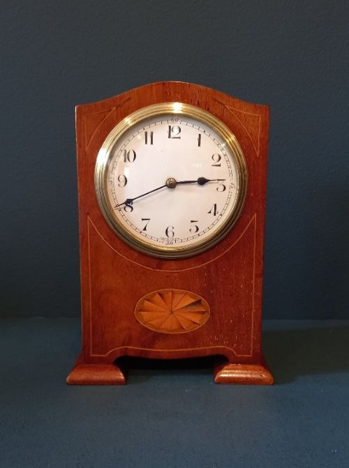 Edwardian Figured Mahogany Inlaid Mantel Clock