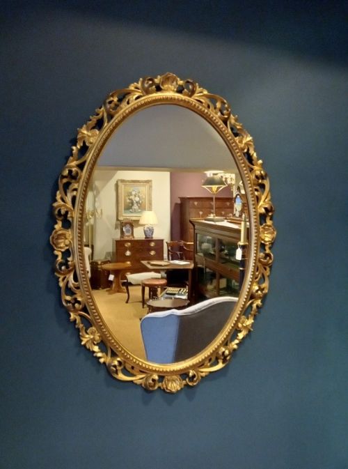 Victorian Florentine Plaster Gilt Oval Mirror
