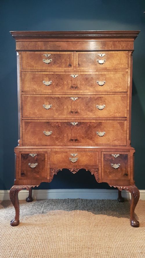Fine Quality Georgian Walnut Chest on Stand