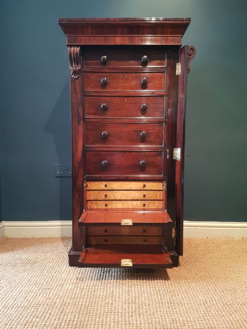 Fine Quality Early Victorian Wellington Chest