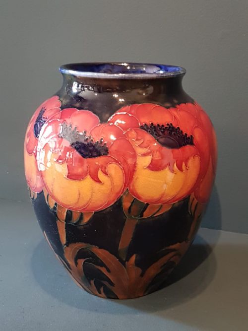 Large Moorcroft Big Poppy Vase
