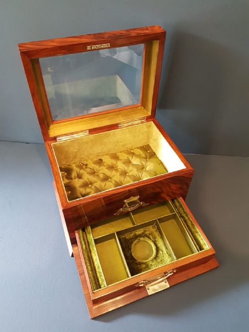Victorian Walnut Jewellery Box