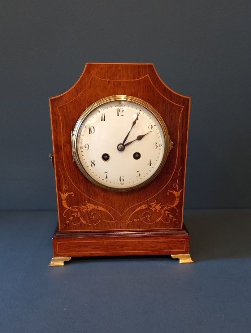 Fine Victorian Rosewood Inlaid Striking Mantel Clock