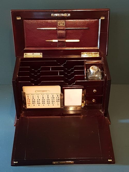 Fine Quality Inlaid Rosewood Stationary Box