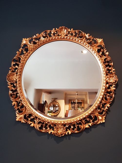 Immaculate Victorian Timber Gilt Florentine Mirror
