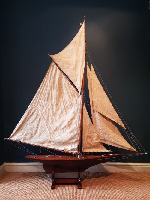 Superb Pond Racing Yacht