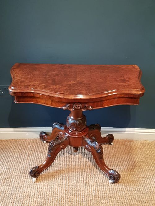 Stylish Victorian Burr Walnut Fold Over Gaming Table