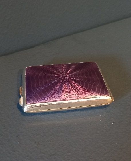Fine George V Period Silver & Lilac Enamel Match Case