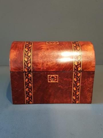 Victorian Dome Top Tumbridge Inlaid Caddy