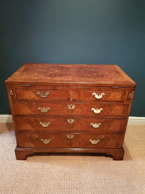 George III Figured Walnut Bachelors Chest