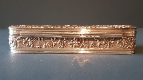 FINE QUALITY VICTORIAN SILVER TABLE BOX - ADDITIONAL PHOTO 5