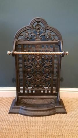 Superb Quality Victorian Cast Iron Stick Stand