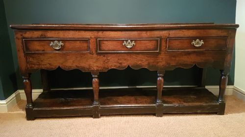 Outstanding George II Oak Open Pot Board Dresser
