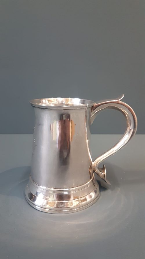 Fine Quality George III Silver Pint Tankard