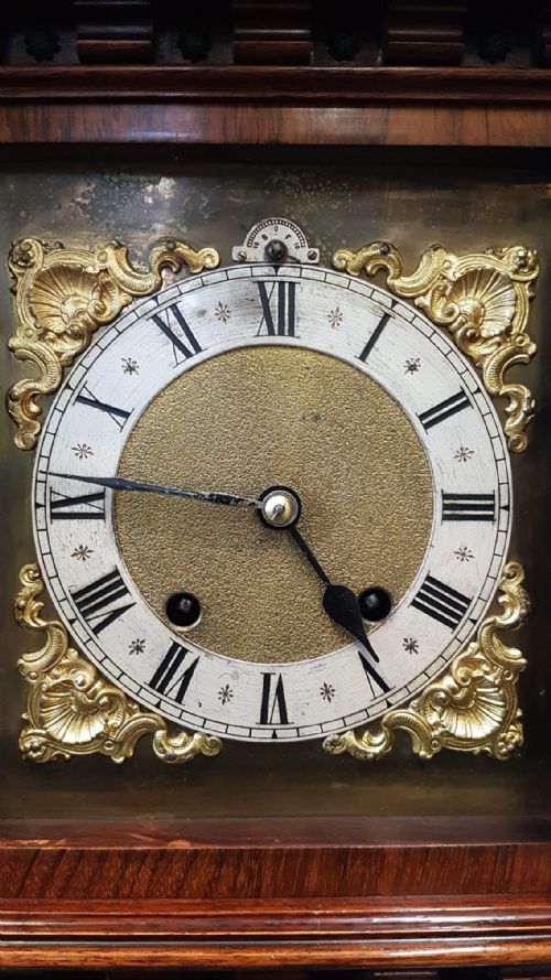 VICTORIAN WALNUT TINGTANG BRACKET CLOCK - ADDITIONAL PHOTO 1