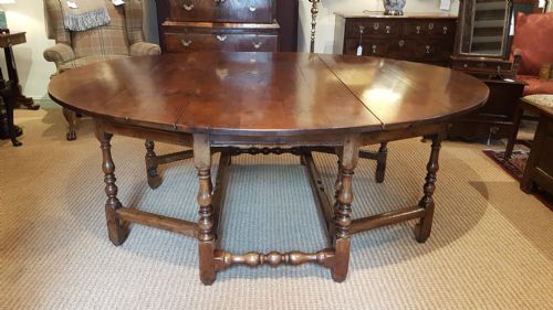 George II Yew 10 Seater Oval Table