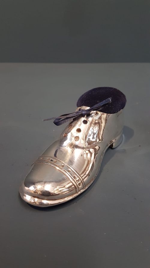 George V Chester Silver Brogue Pin Cushion