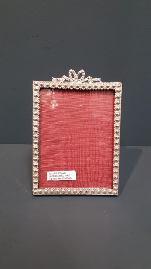 Victorian Silver Ribbon Crest Photo Frame