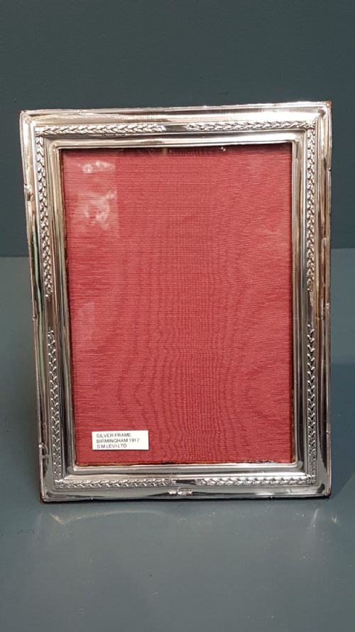 George V Portrait Size Silver Photo Frame