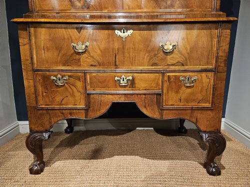 GEORGE I WALNUT CHEST ON STAND - ADDITIONAL PHOTO 4