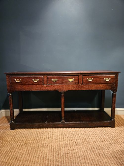 George II Oak Open Pot Board Dresser